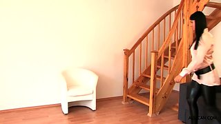 2010 Erotic Teen 18+