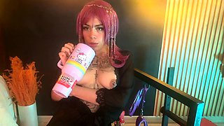 Big boob brunette masturbates on webcam