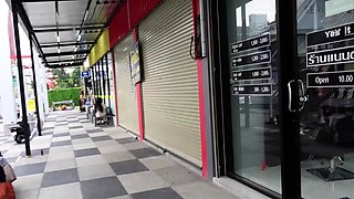 Thai teen GFs bisexual cock sharing in HOT amateur threesome