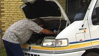 Sex in car with blonde cougar who likes facial end