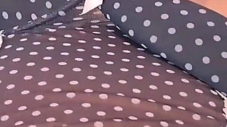 Golden Shower: Nicoly Mattos Took a Stream of Pee While Sucking the Fan!