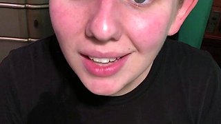 Amateur Webcam Teen Masturbating