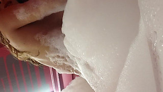 Skinny Girl Alone in Hydro Crazy to Take Dick