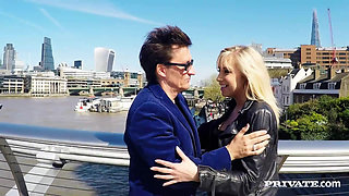 Karlie Simon gives a fat cock a wild pussy ride