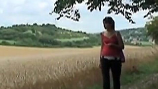 Young and MILF Fuck in the Garden: Hottest Threesome