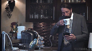 Pure Taboo Uncomfortable Dilf Steve Holmes Doesn't Know How to Please Cold Stepdaughter Vanna Bardot