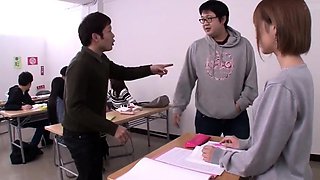 Amateur Asian gives amazing blowjob