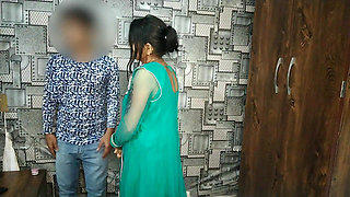 Indian Gaane Par Couple Ki Romantic Sec Bed Par Sola Kar