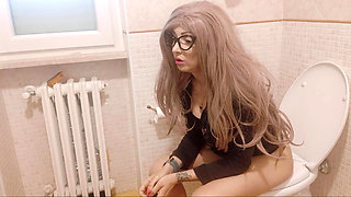 The Hottest Pee Is Always and Only My Stepmom