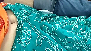 Step Sister and I Were Relaxing on the Bed When He Was Shocked to Think That I Suddenly Wanted to Have Sex with Him.