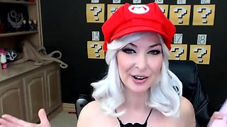 Big boobs milf masturbating