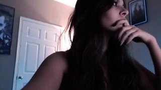 Brunette Couch Webcam Solo Fun Masturbating