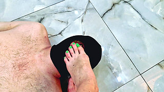 Foot fetish in black stockings. Then the Mistress allows the slave to remove her stockings and suck her toes.