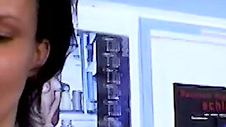 Machine with Orgasm Guarantee Tried Out