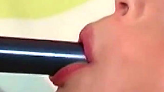 The Big Natural Tits and a Fine Snatch to Enjoy During This Solo Girl Masturbation