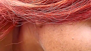 The Beautiful Lost Princess in a New Area but Find Both Help