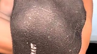 Solo masturbation and the foot fetish