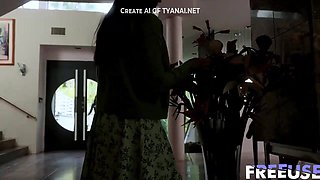 Mature beauty shares intense girlfriend lesson passion