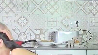 Spanish Babe Fuck in the Kitchen