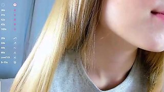 AMATEUR BIGTIT BLONDE TEEN MASTURBATES IN STALKINGS
