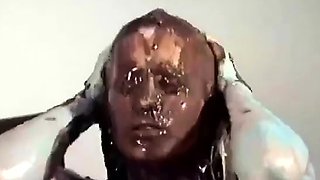 Pee fetish fingering babe pisses over her hands in hd