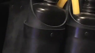 Dominatrix Mistress April - Dungeon entry