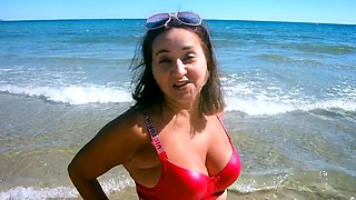 Sexy MILF's Orgasmic Shower After Beach Blowjob