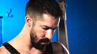 BDSM slave flogged and anal fucked!