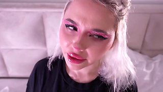 Stepsis dumped by her boyfriend and begs for my D