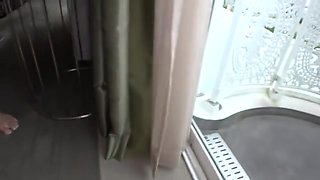 色っぽいHカップ美女がバイブとピストンで悶絶快楽セックス