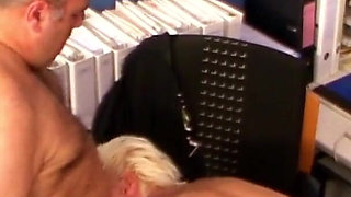 German boss is satisfied with the work of secretary and fucks her