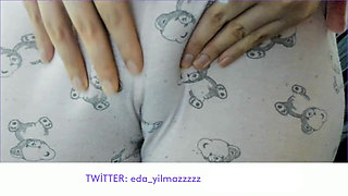 Masturbate with Pajamas