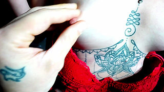 YOUNG SLUT BLOWJOB AND CUM IN MOUTH