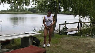 Pee Session with German Babe Who Likes to Have Fun Outdoor