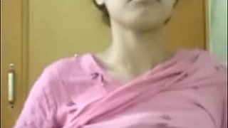 Indian GIRLFRIEND Selfie Bare Unveiled