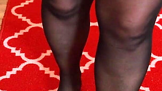 Asmr Nylon Walking on Carpet - Sheer Stockings Feet and Soft Footstep Sounds