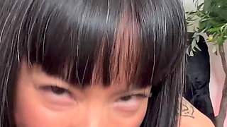 First Encouter with Kitty Let Me Experience Her Pussy