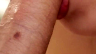 Close up Blowjob From Shy Chinese College Girl - Oozing Cumshot