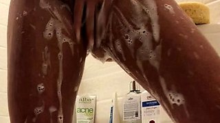 Independent Teen brunette girl toying pussy outdoor