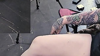 My Borrowed Slave Feels the Cruelty of My Feet