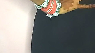 Desi Indian Girl First Time Masturbation
