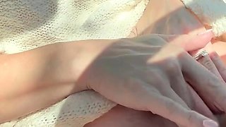 Chubby Amateur Milf Sarah Janes Outdoor Masturbation