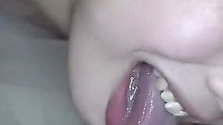 Wild Texture Slim Black Hair Beauty Gains Experience in an Intense Shared Session Ending in Creampie
