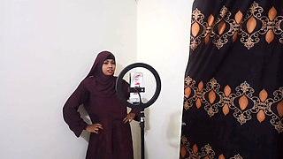 Desi Tik Toker Muslim Hijab Step Aunty Fuck Tight Pussy Beautiful Step Aunty Viral Sex Video