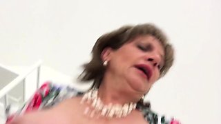 Lady Sonia - I Want To Ride Your Big Hard Cock