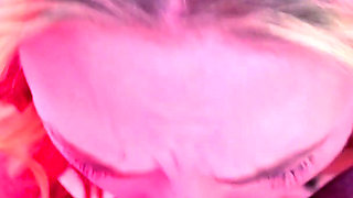 Roommates Suck off Influencer