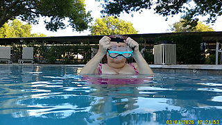 Som Under Water Fun with You Sexy Big Beauty Nurse Vicki