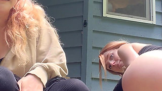 Peeing with Lilredvelvettt
