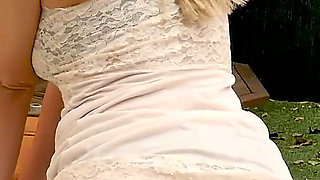Dd Cup Slip Tease - Carol's Beautiful Double D Tits in Black Quarter Cup Bra & Suspender Belt Get Wet in Hot Tub Lingerie Play