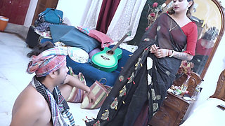 Naukar ne jawan malkin ko jabbardasti patak ke chod diya
